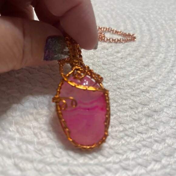 Shiny PINK BOTSWANA AGATE Handmade COPPER WIRE-WRAPPED Pendant/Chain #189D - Picture 3 of 3